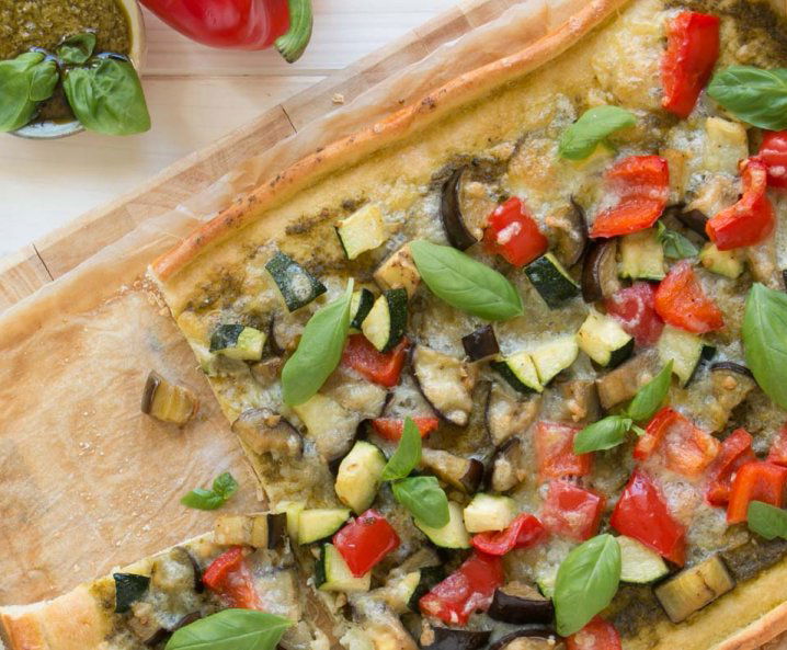 Nyári Grillezett zöldséges pizza