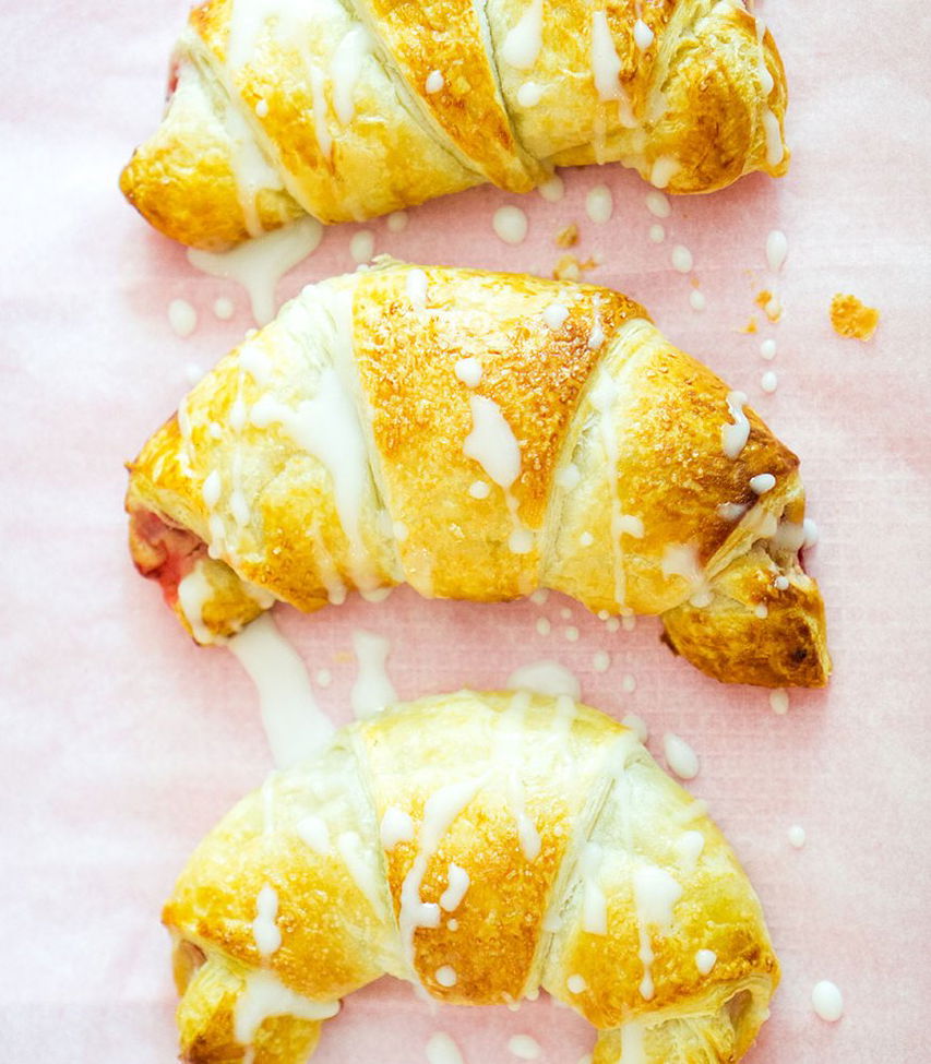 Epres-krémsajtos Croissant