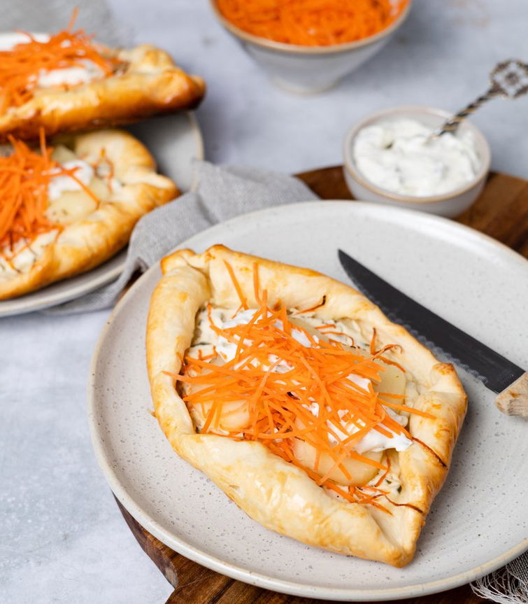 pizzaschuitjes haloumi en wortel