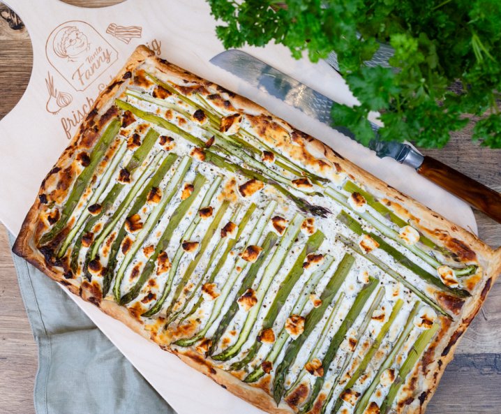 Recept: Plaattaart met groene asperges en geitenkaas